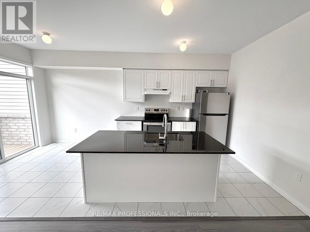 315 Windfields Farms Drive E, Oshawa, Ontario  L1L 0M2 - Photo 11 - E12098698