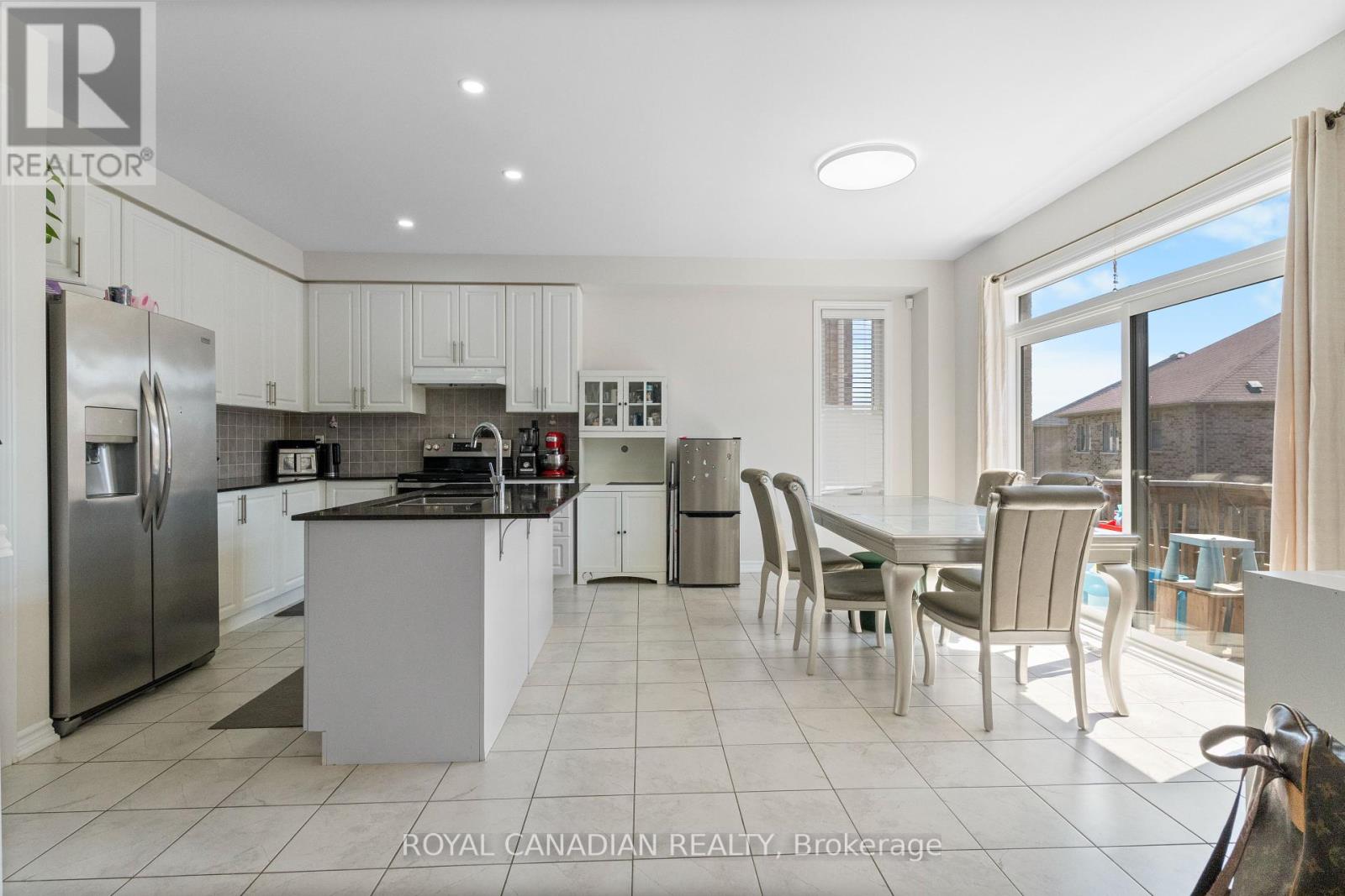 1890 Grandview Street N, Oshawa, Ontario  L1K 0Y6 - Photo 17 - E12165384