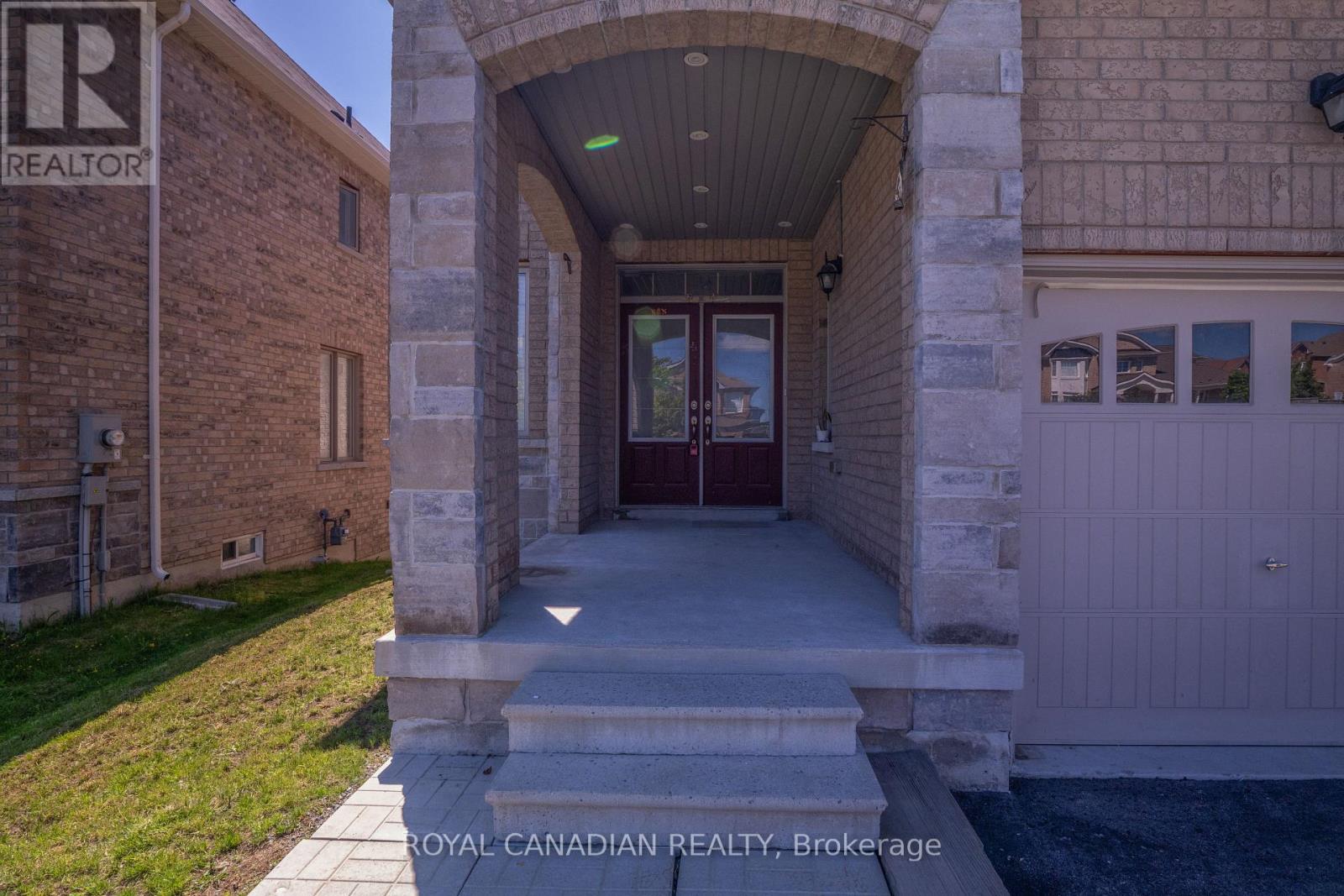 1890 Grandview Street N, Oshawa, Ontario  L1K 0Y6 - Photo 8 - E12165384