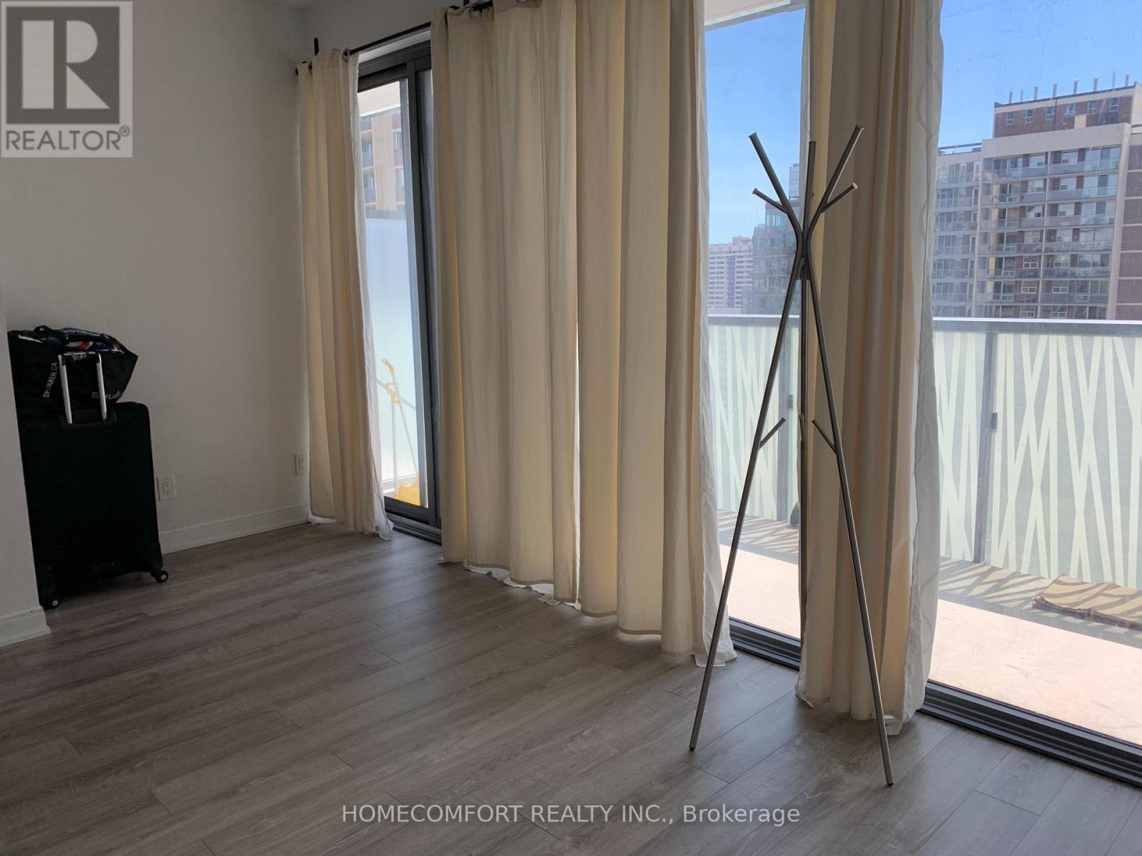 1704 - 50 Charles Street S, Toronto, Ontario  M4Y 1T1 - Photo 7 - C12064932
