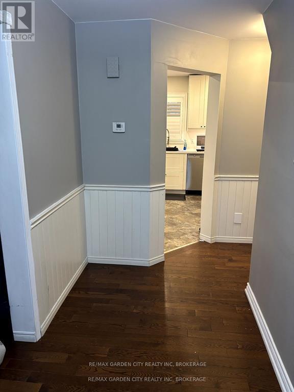 11 Vintage Crescent, St. Catharines, Ontario  L2S 3C1 - Photo 14 - X12112104
