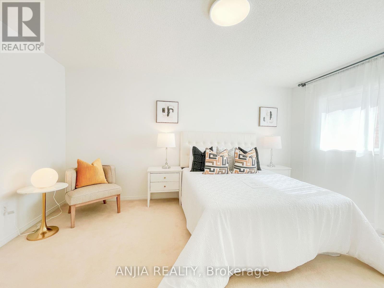 24 Crawford Street, Markham, Ontario  L6C 2L4 - Photo 28 - N12165502
