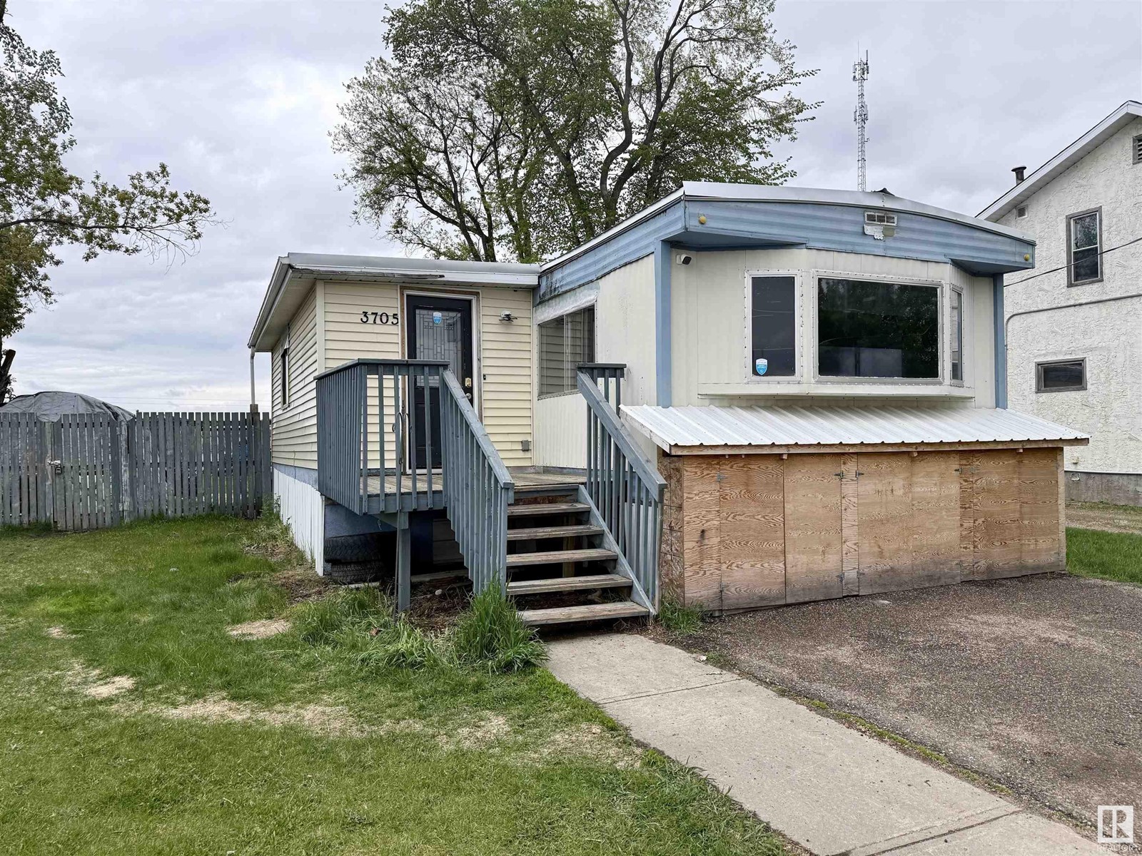 3705 1st St, Mallaig, Alberta  T0A 2K0 - Photo 1 - E4437796