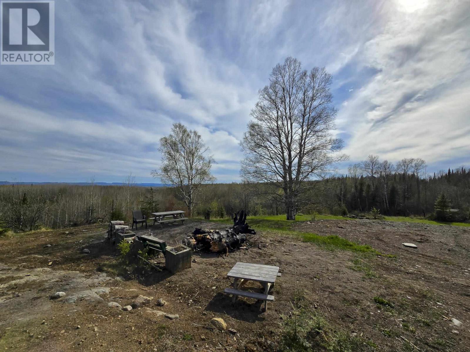 7018 Upton Rd, Thunder Bay, Ontario  P7G 2G8 - Photo 17 - TB251275