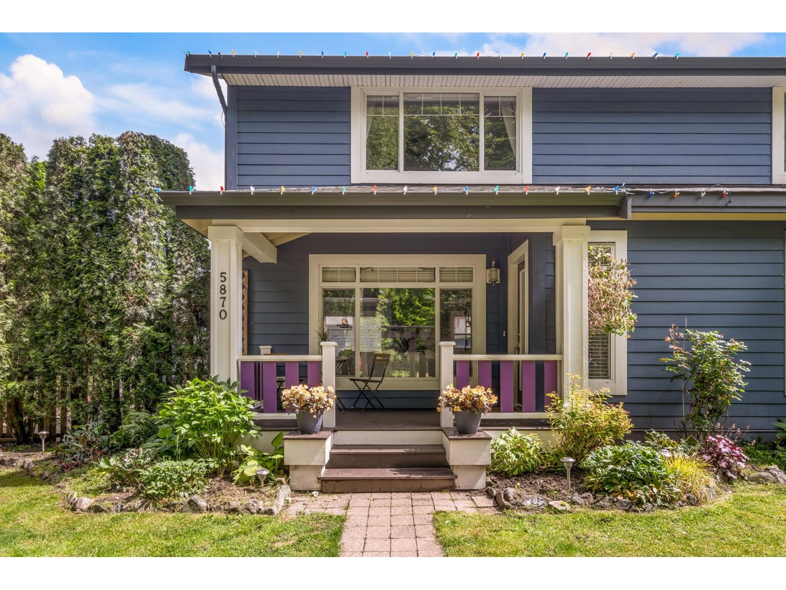 Property at 5870 CHEAMVIEW CRESCENT image 1