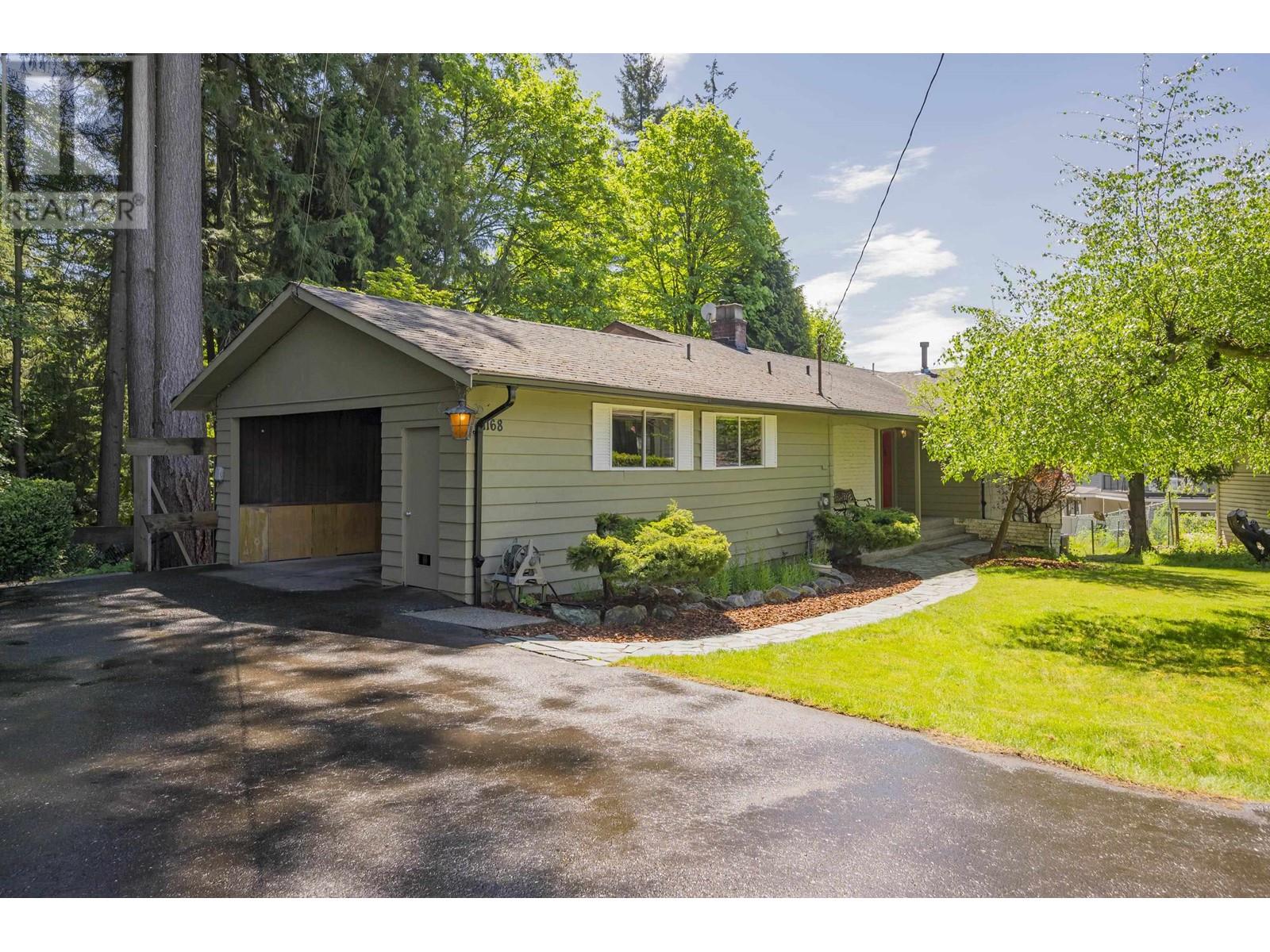 1168 CHARLAND AVENUE, Coquitlam, British Columbia