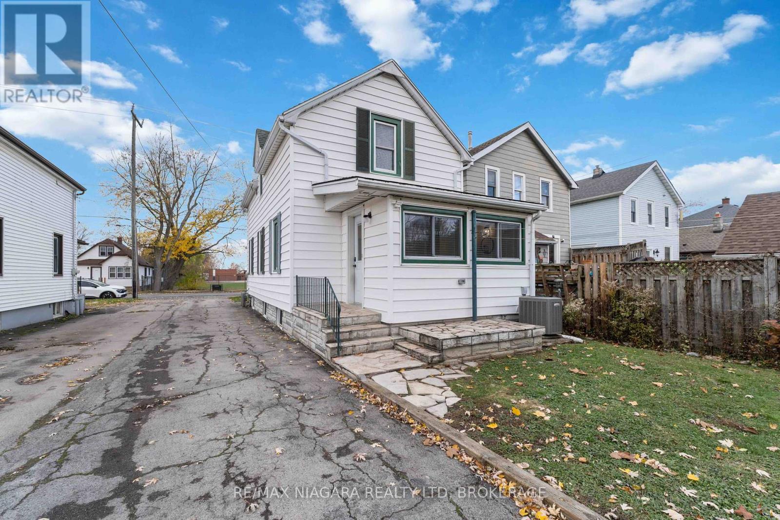 433 Davis Street, Port Colborne, Ontario  L3K 1Z7 - Photo 34 - X12165574