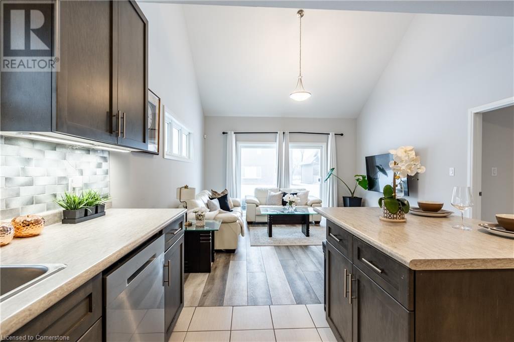 9326 White Oak Avenue, Niagara Falls, Ontario  L2G 3P6 - Photo 14 - 40732339