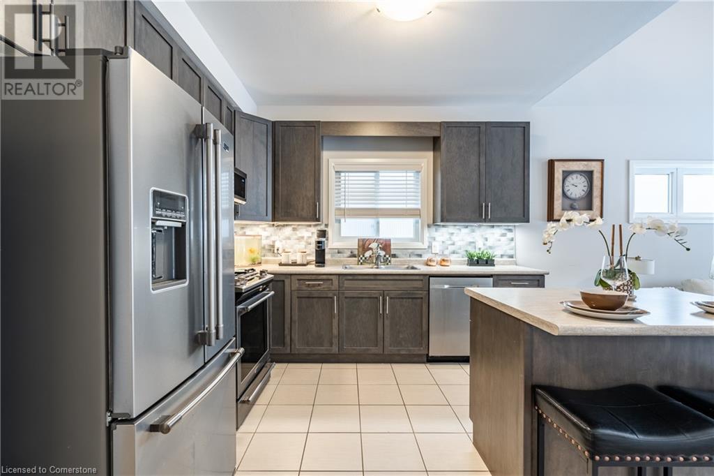 9326 White Oak Avenue, Niagara Falls, Ontario  L2G 3P6 - Photo 9 - 40732339