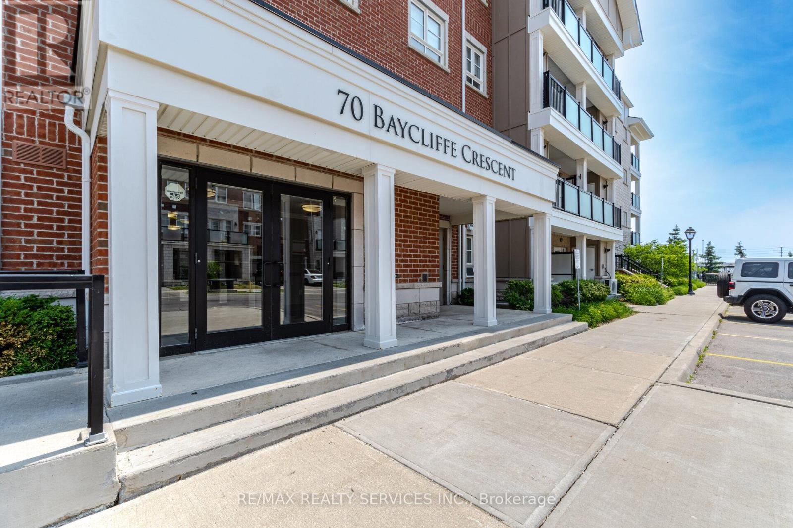 Property at 408 - 70 BAYCLIFFE CRESCENT image 2