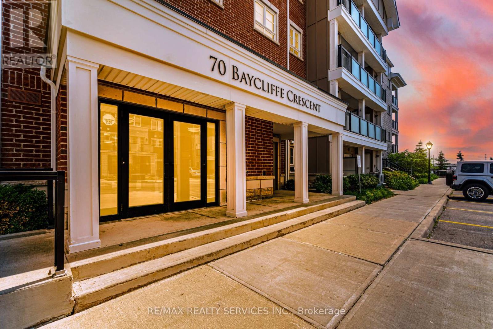 Property at 408 - 70 BAYCLIFFE CRESCENT image 3