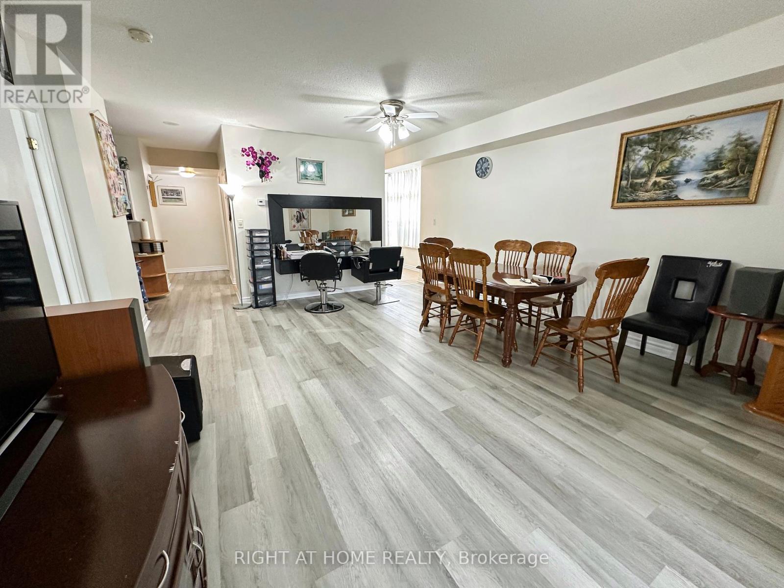 Property at 702 - 2088 LAWRENCE AVENUE W image 5