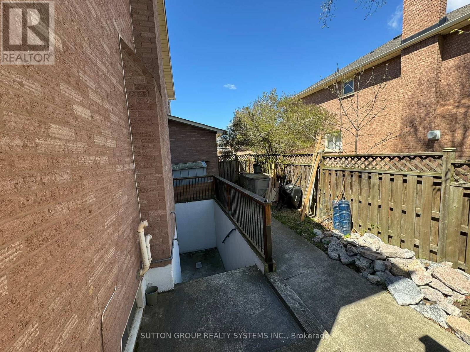 Lower - 1232 Bonnybank Court, Oakville, Ontario  L6M 1V7 - Photo 13 - W12165416