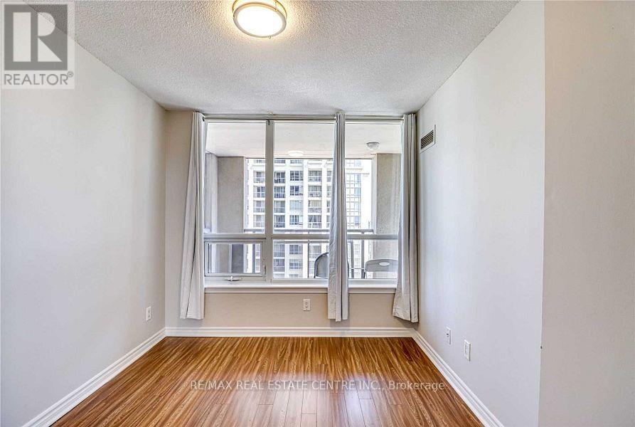 2202 - 4090 Living Arts Drive, Mississauga, Ontario  L5B 4M8 - Photo 17 - W12165430