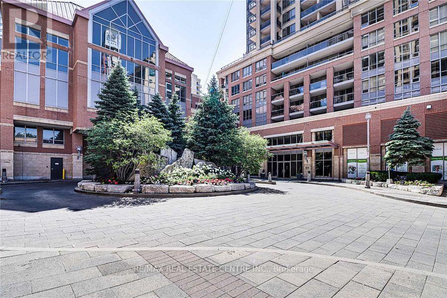 2202 - 4090 Living Arts Drive, Mississauga, Ontario  L5B 4M8 - Photo 2 - W12165430