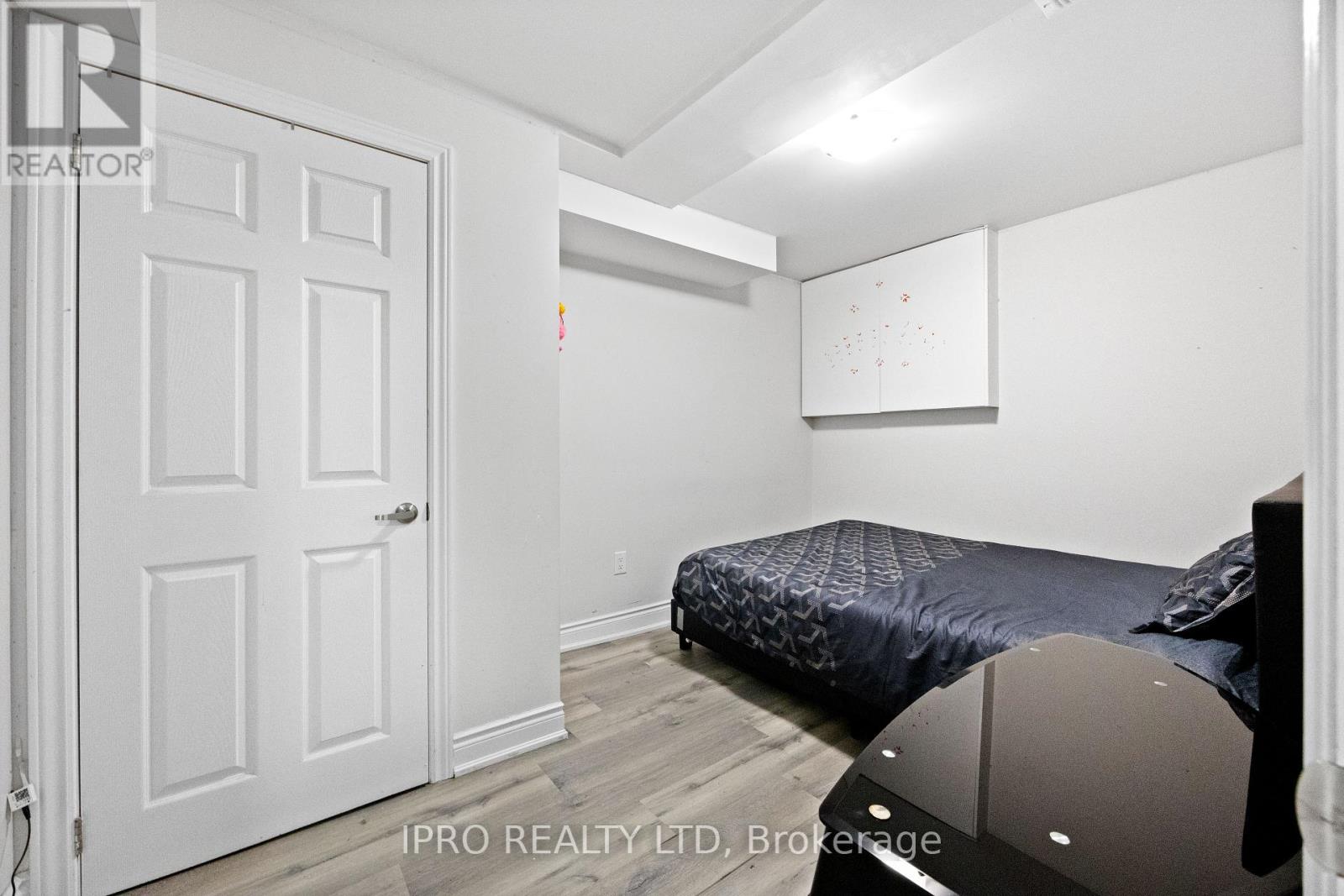 122 Royal Palm Drive, Brampton (Heart Lake East), Ontario  L6Z 1P7 - Photo 19 - W12165468