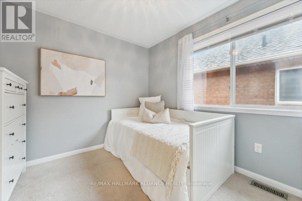 789 Irving Terrace, Milton, Ontario  L9T 6H2 - Photo 23 - W12165487