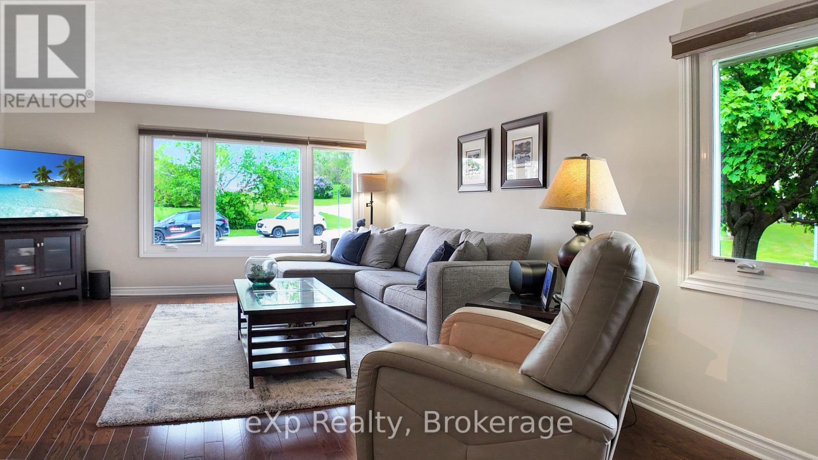 12 Karin Crescent, Brockton, Ontario  N0G 2V0 - Photo 13 - X12165635
