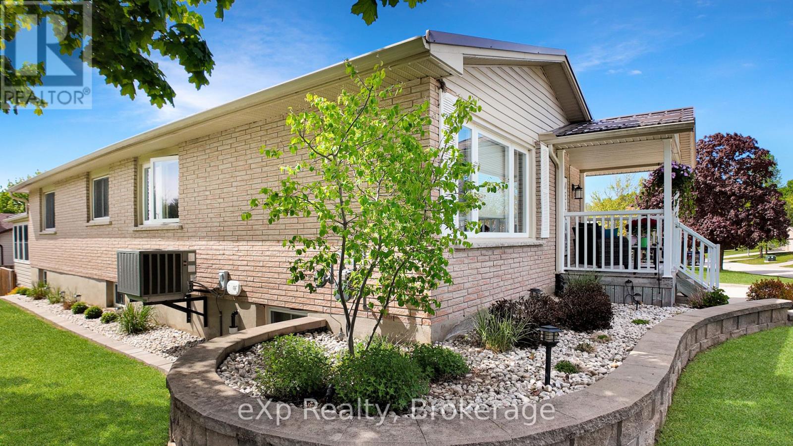 12 Karin Crescent, Brockton, Ontario  N0G 2V0 - Photo 43 - X12165635
