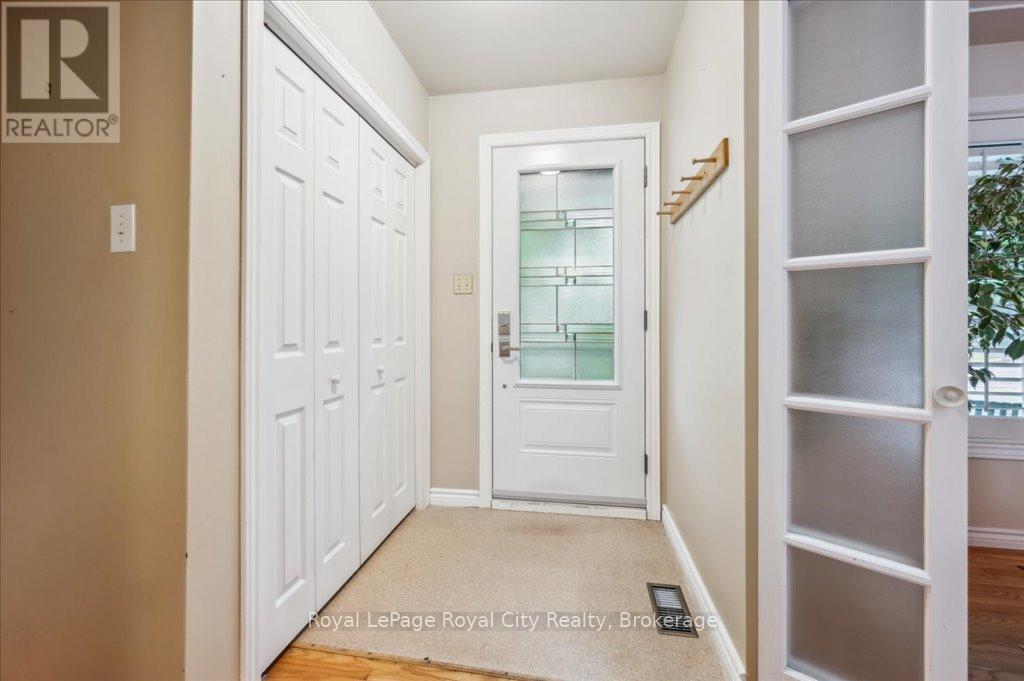 229 Water Street, Guelph, Ontario  N1G 1B4 - Photo 7 - X12165652