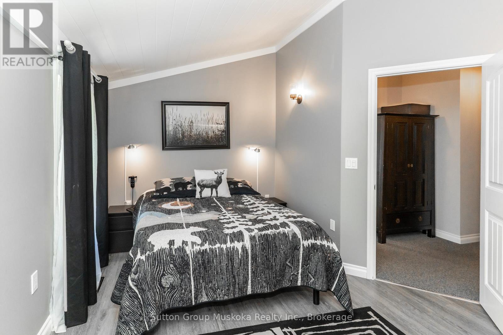 4945 Muskoka 117 Road, Lake Of Bays, Ontario  P0A 1E0 - Photo 19 - X12165665