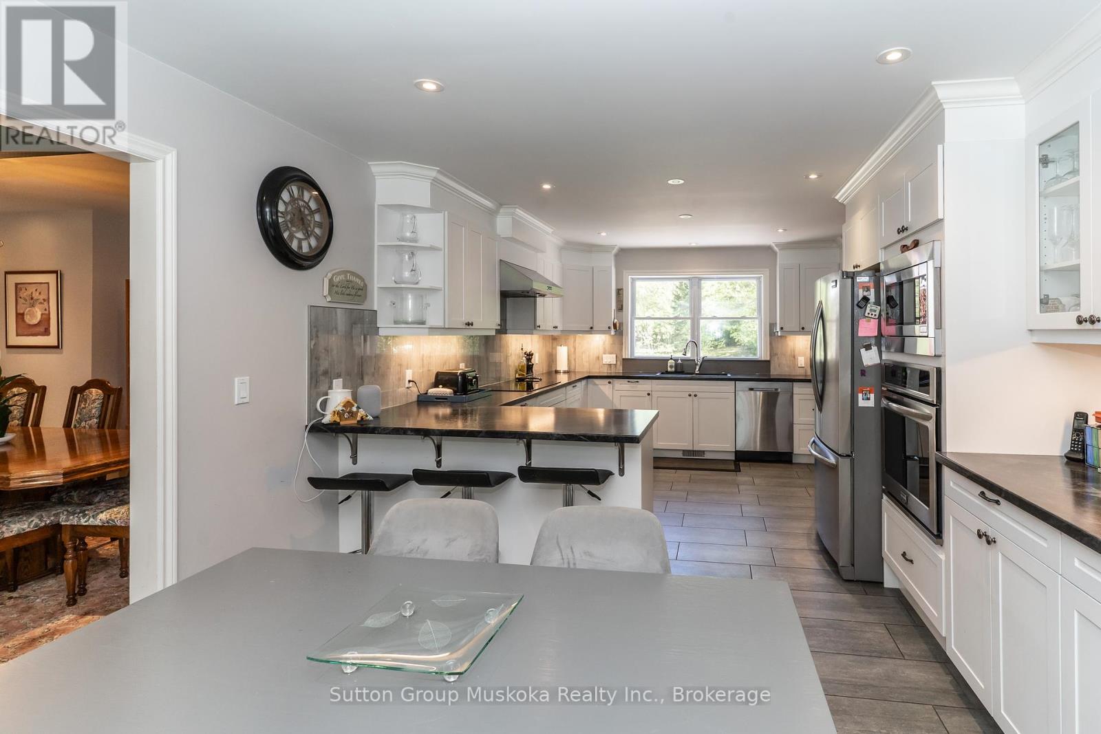 4945 Muskoka 117 Road, Lake Of Bays, Ontario  P0A 1E0 - Photo 8 - X12165665
