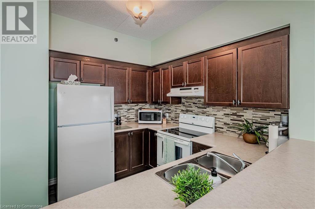 308 Watson Parkway N Unit# 220, Guelph, Ontario  N1E 0G7 - Photo 21 - 40728549