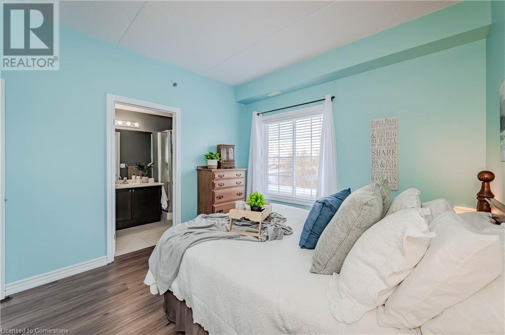 308 Watson Parkway N Unit# 220, Guelph, Ontario  N1E 0G7 - Photo 27 - 40728549