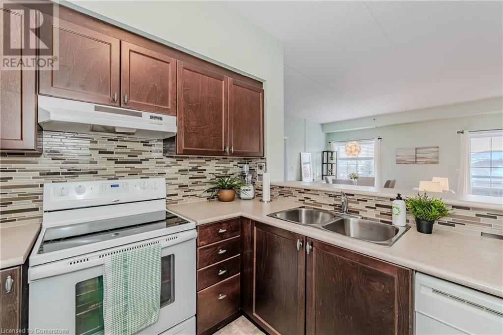 308 Watson Parkway N Unit# 220, Guelph, Ontario  N1E 0G7 - Photo 25 - 40728549