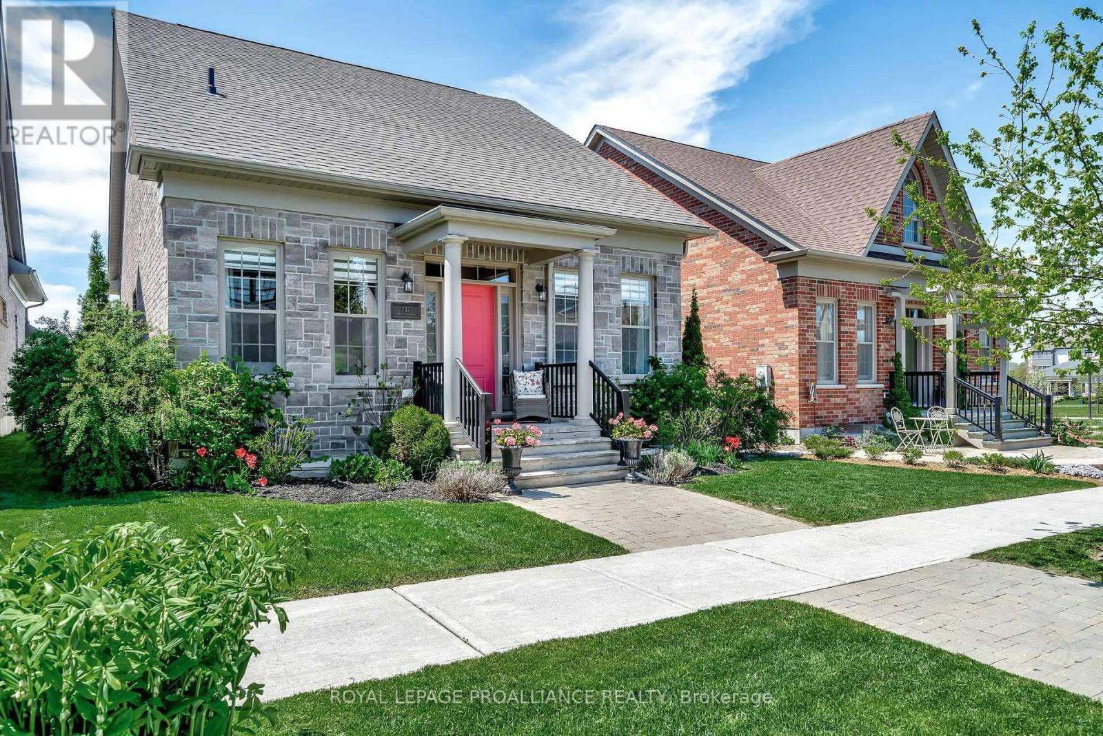737 James Sweetman Avenue, Cobourg, Ontario  K9A 0K7 - Photo 2 - X12165539