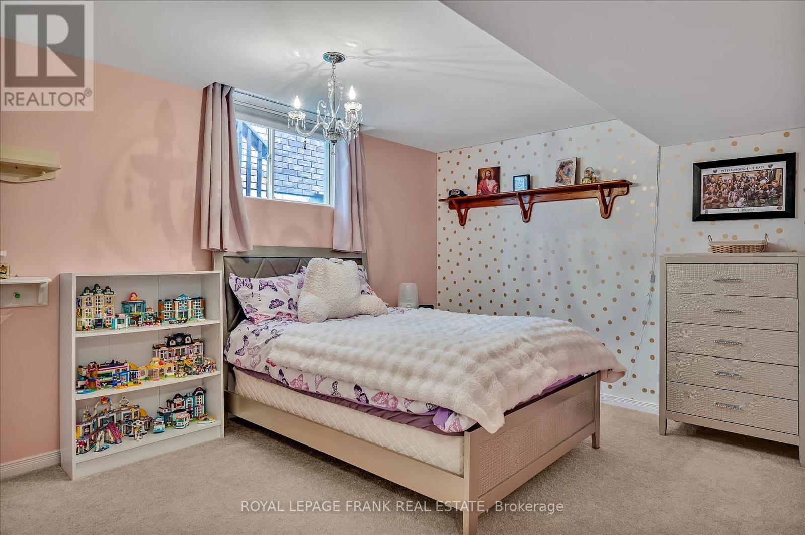 989 Avery Avenue, Peterborough North, Ontario  K9J 0H1 - Photo 47 - X12165543