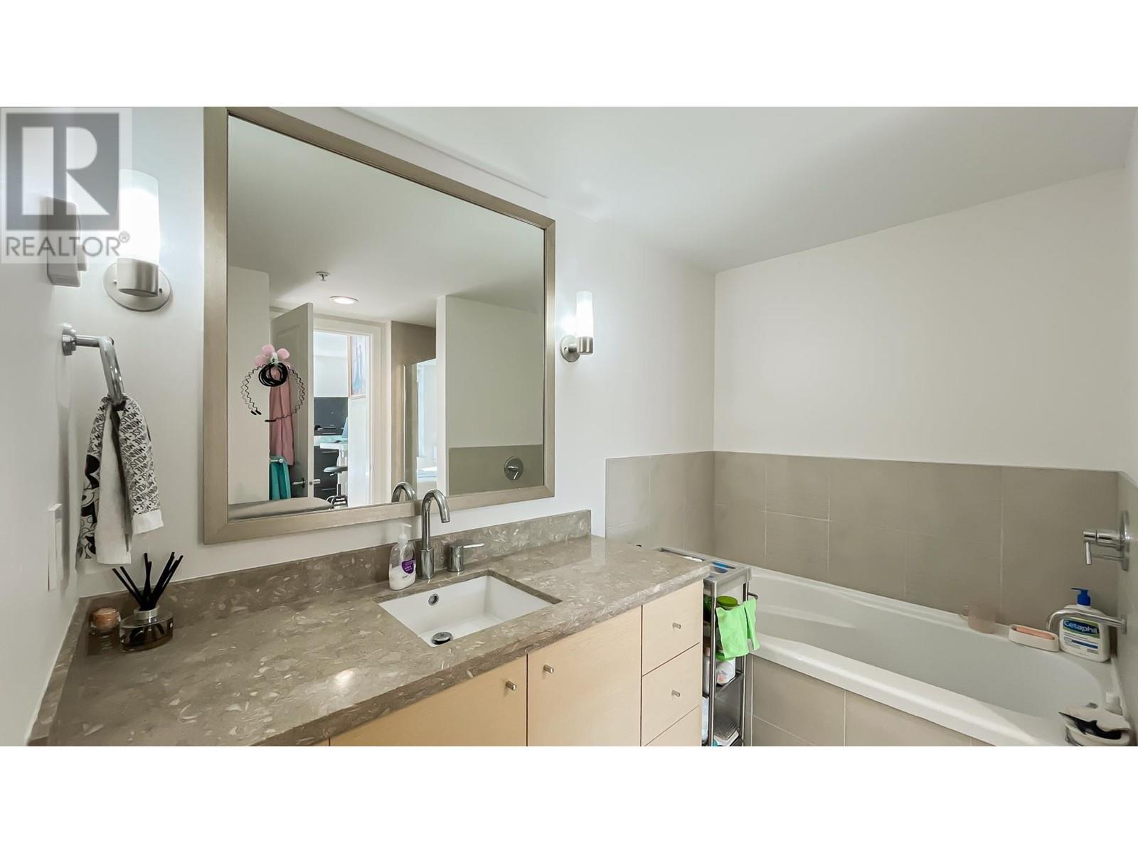 308 9188 Cook Road, Richmond, British Columbia  V6Y 4M1 - Photo 18 - R3000053