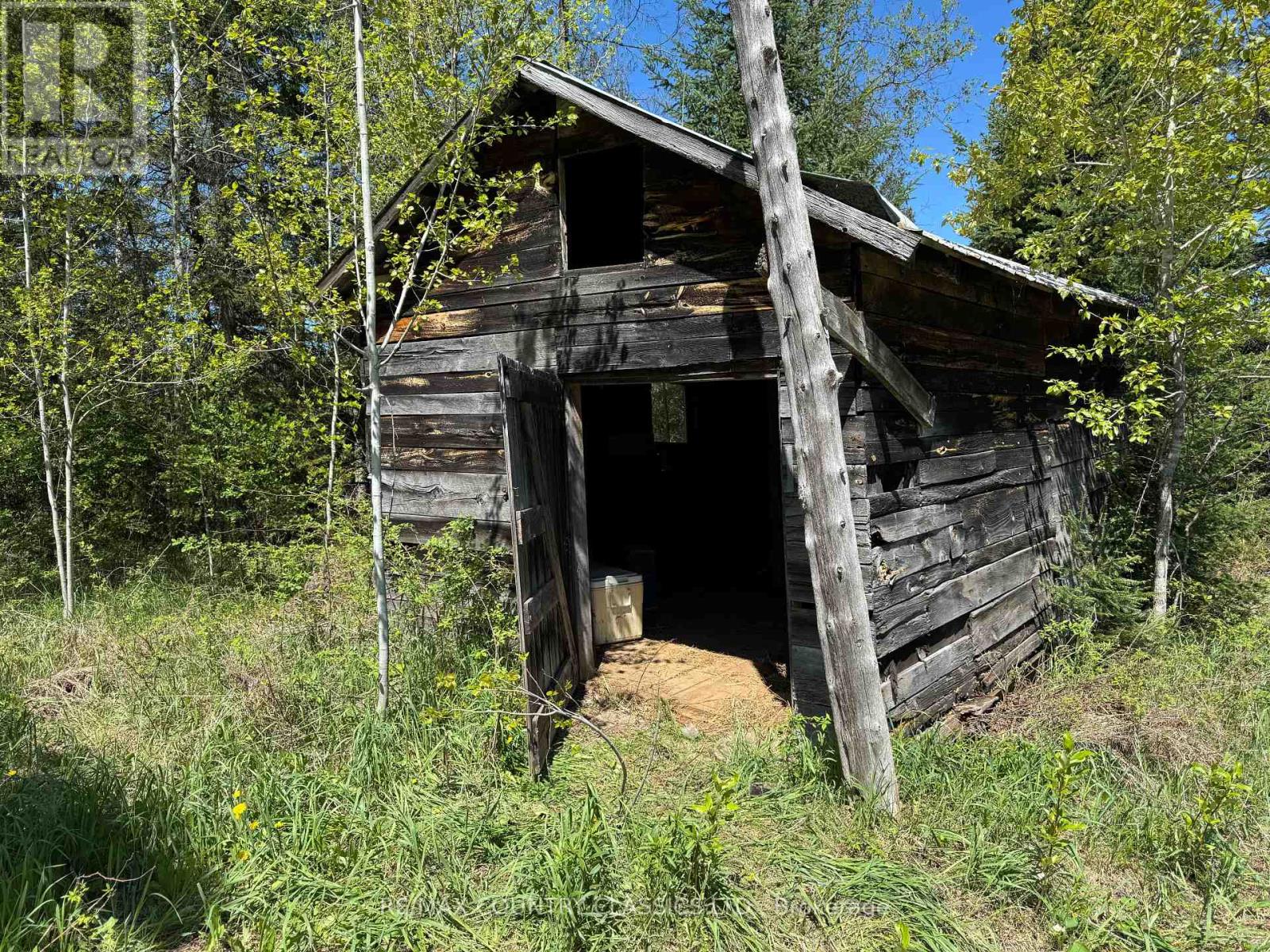 929 Musclow Greenview Road, Hastings Highlands, Ontario  K0L 1C0 - Photo 18 - X12165622