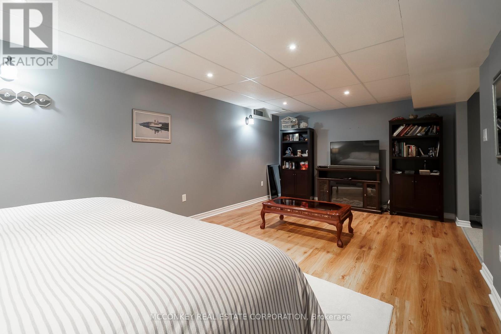374 Spillsbury Drive, Peterborough West, Ontario  K9K 2N6 - Photo 38 - X12165714