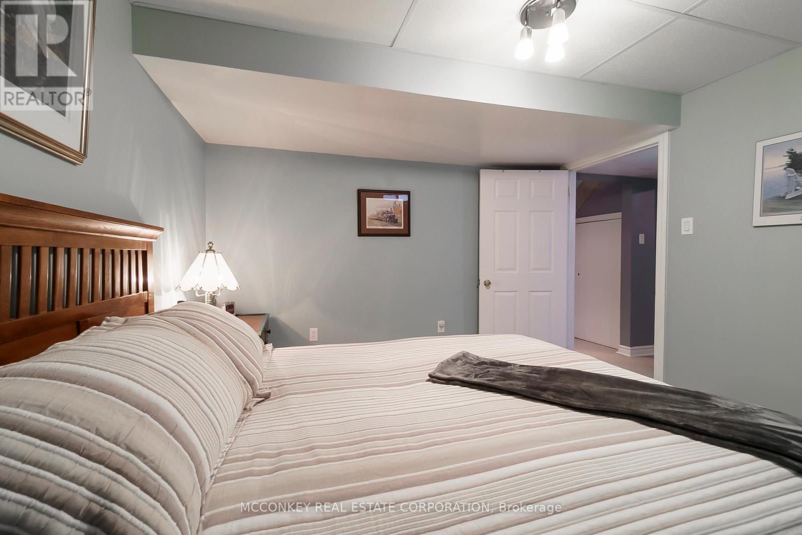 374 Spillsbury Drive, Peterborough West, Ontario  K9K 2N6 - Photo 40 - X12165714