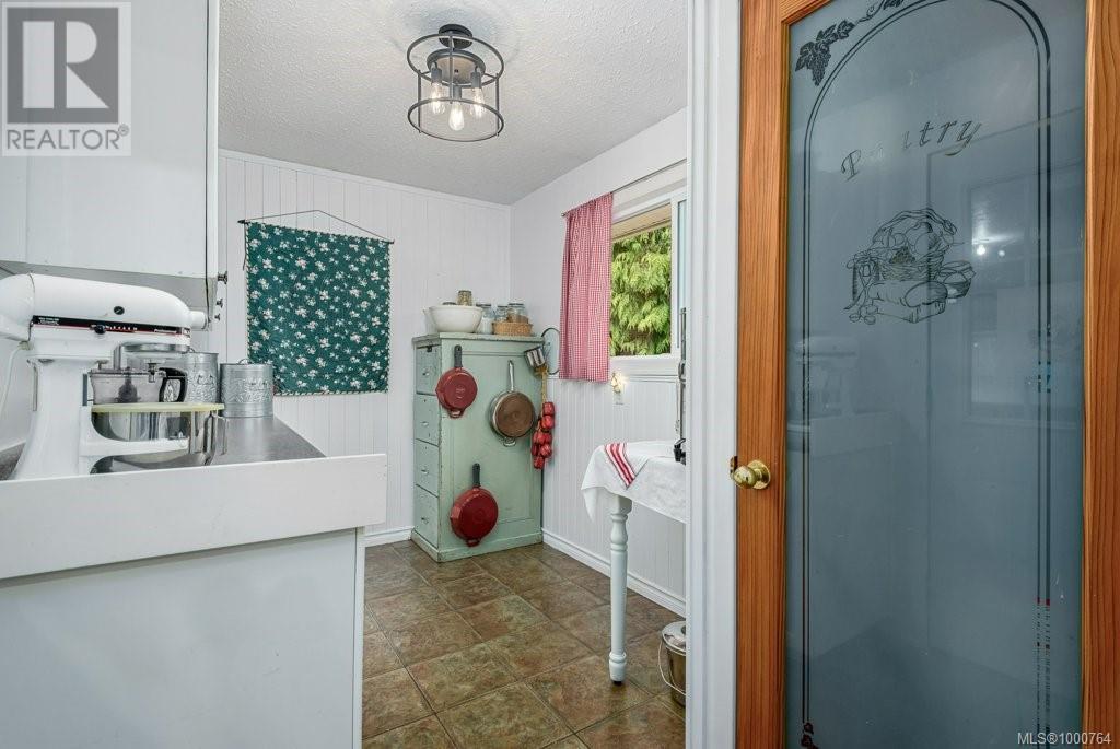 491 26th St, Courtenay, British Columbia  V9N 6V1 - Photo 14 - 1000764