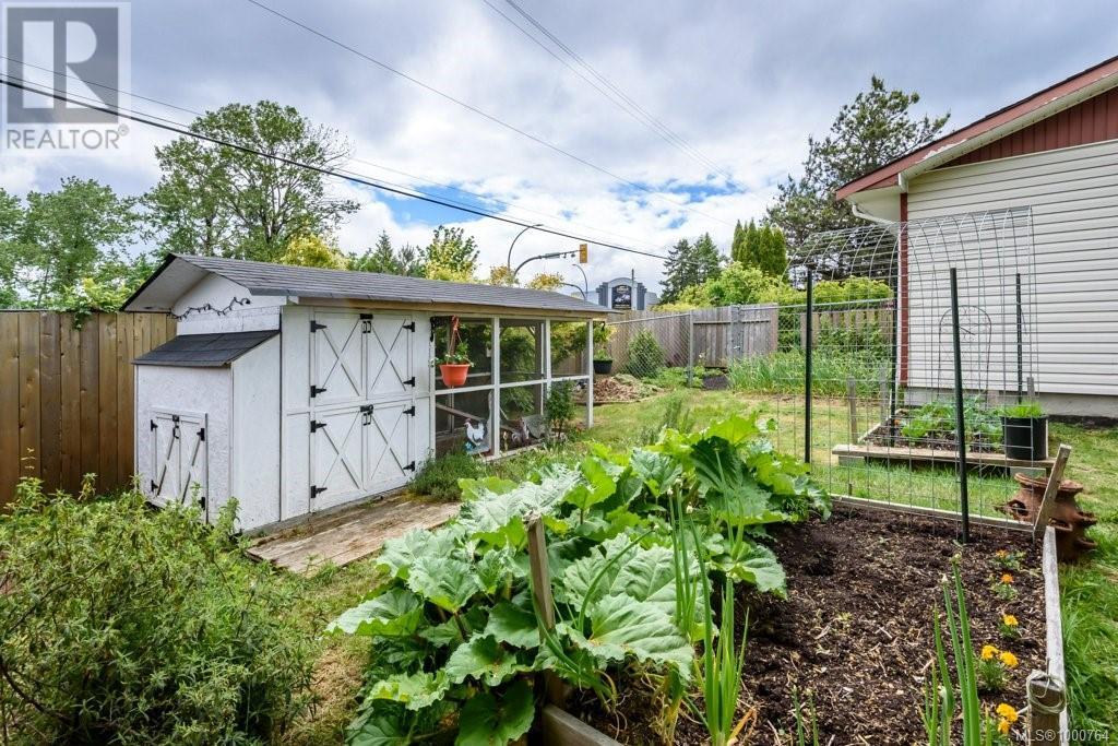 491 26th St, Courtenay, British Columbia  V9N 6V1 - Photo 27 - 1000764