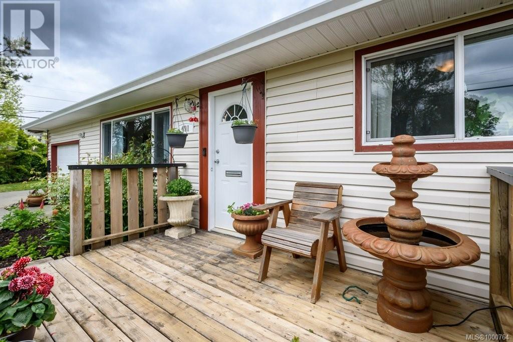 491 26th St, Courtenay, British Columbia  V9N 6V1 - Photo 32 - 1000764
