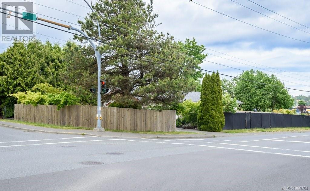 491 26th St, Courtenay, British Columbia  V9N 6V1 - Photo 40 - 1000764