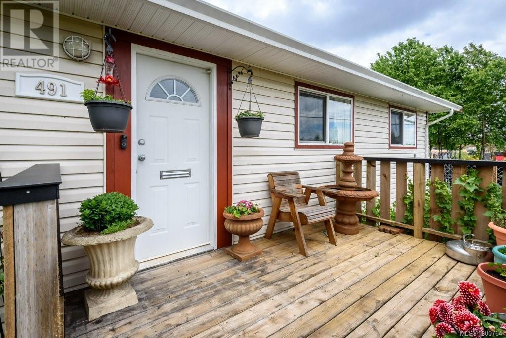 491 26th St, Courtenay, British Columbia  V9N 6V1 - Photo 6 - 1000764