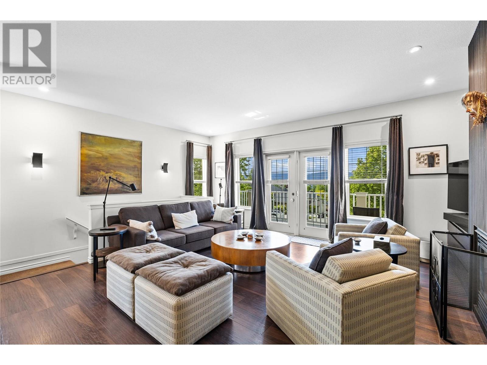 Property at 355 McCarren Avenue image 4
