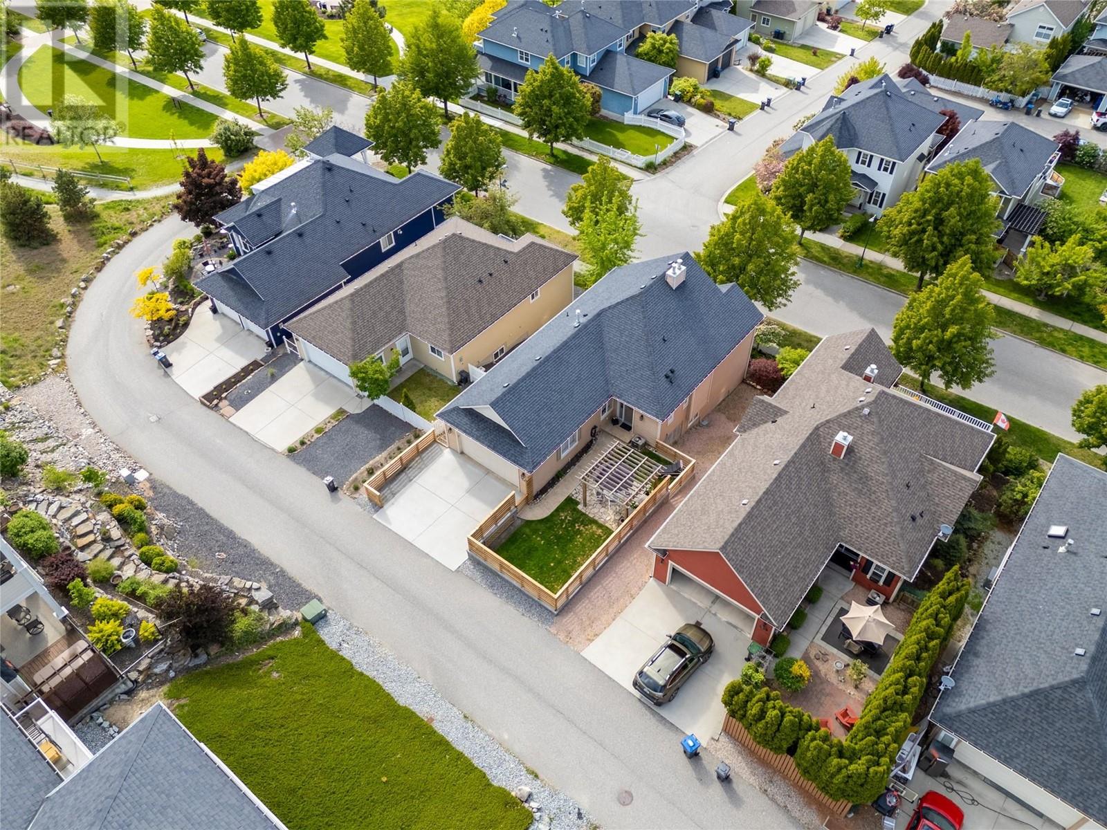 355 Mccarren Avenue, Kelowna, British Columbia  V1W 4W3 - Photo 50 - 10348658