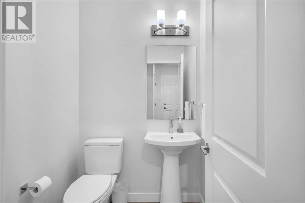 44 Corner Glen Link Ne, Calgary, Alberta  T3N 2L5 - Photo 21 - A2214737