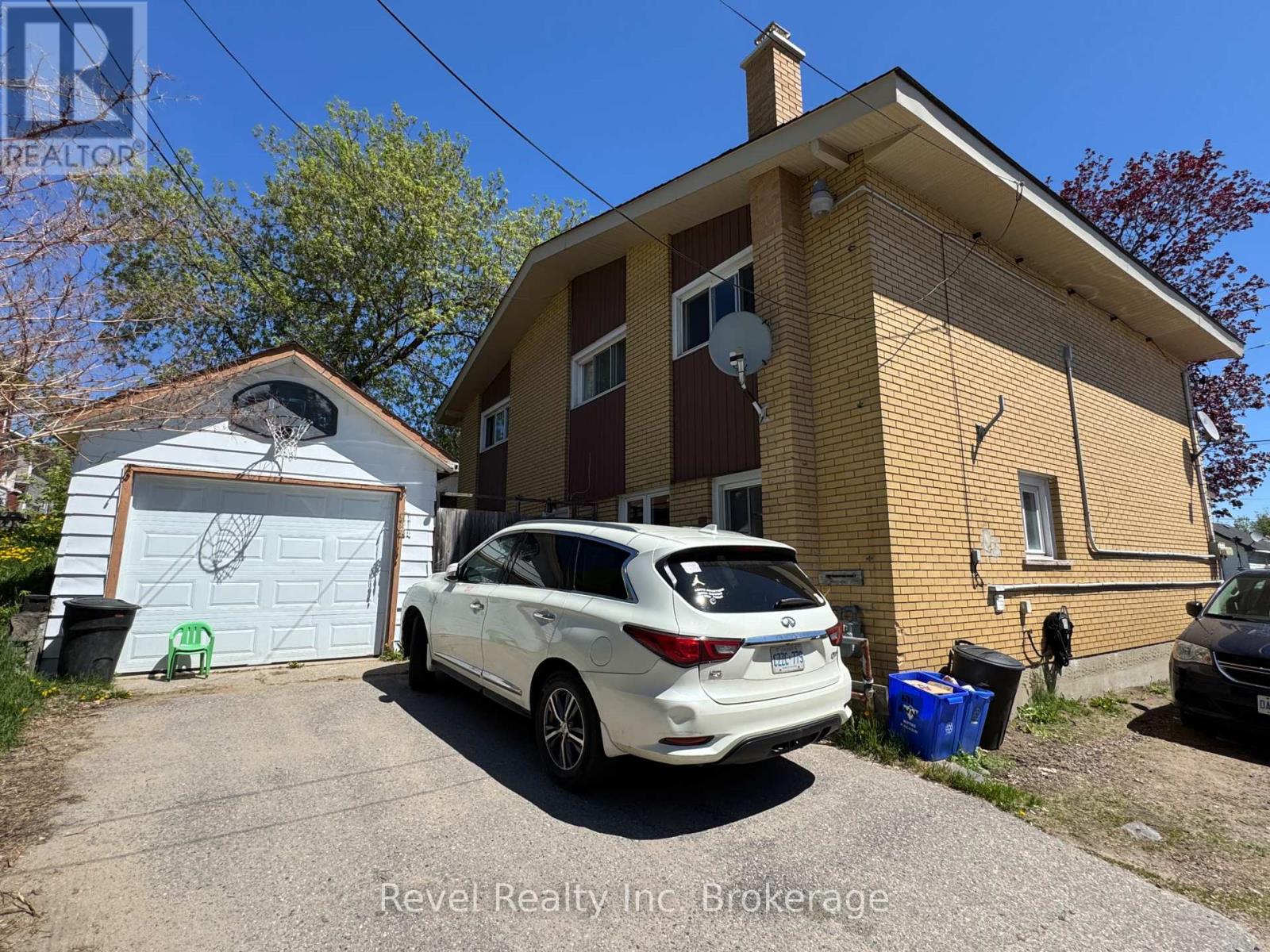 671 Ann Street, North Bay, Ontario  P1B 5L7 - Photo 41 - X12165567