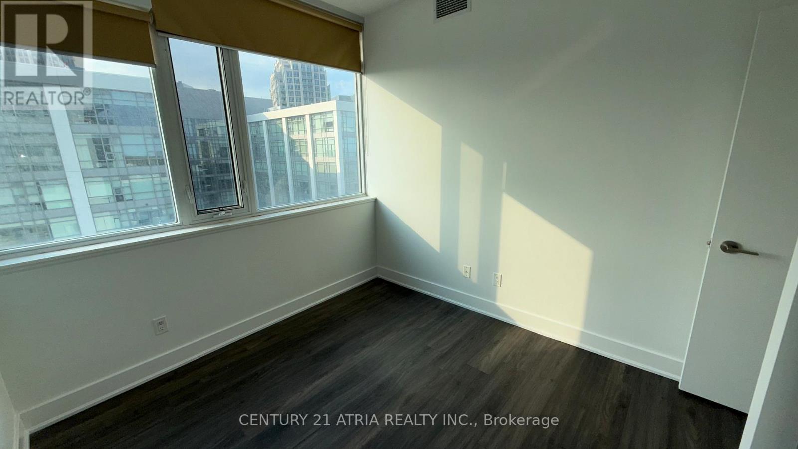 1407 - 90 Stadium Road, Toronto, Ontario  M5V 3W5 - Photo 10 - C12156375