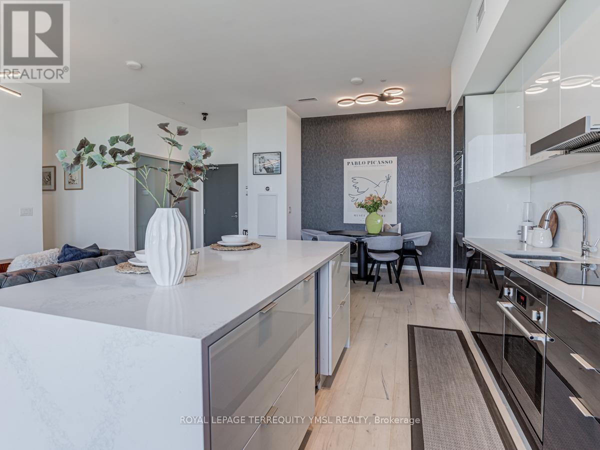 Ph02 - 170 Bayview Avenue, Toronto, Ontario  M5A 0M4 - Photo 4 - C12165381