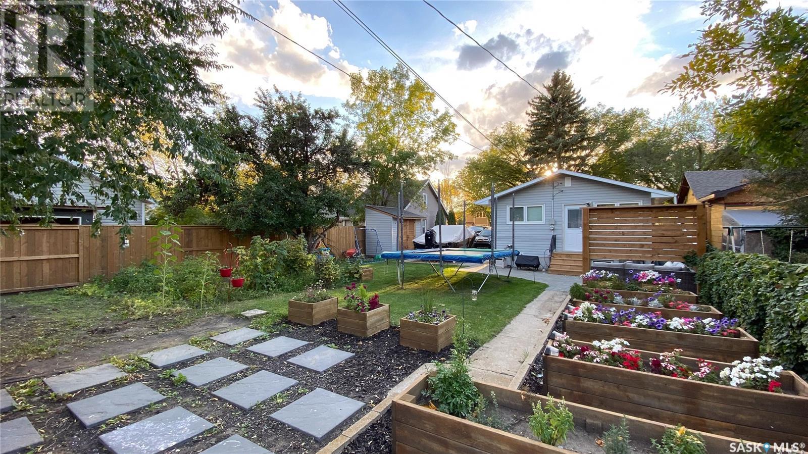 908 I Avenue N, Saskatoon, Saskatchewan  S7L 2H5 - Photo 25 - SK006644