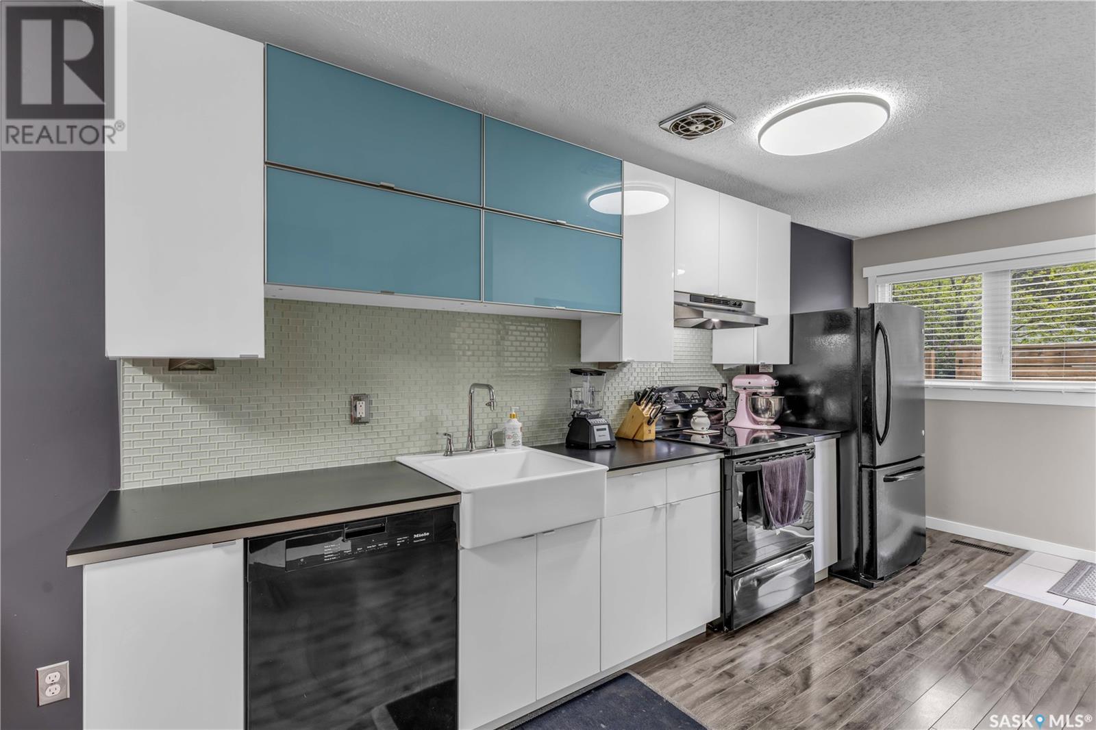 908 I Avenue N, Saskatoon, Saskatchewan  S7L 2H5 - Photo 7 - SK006644