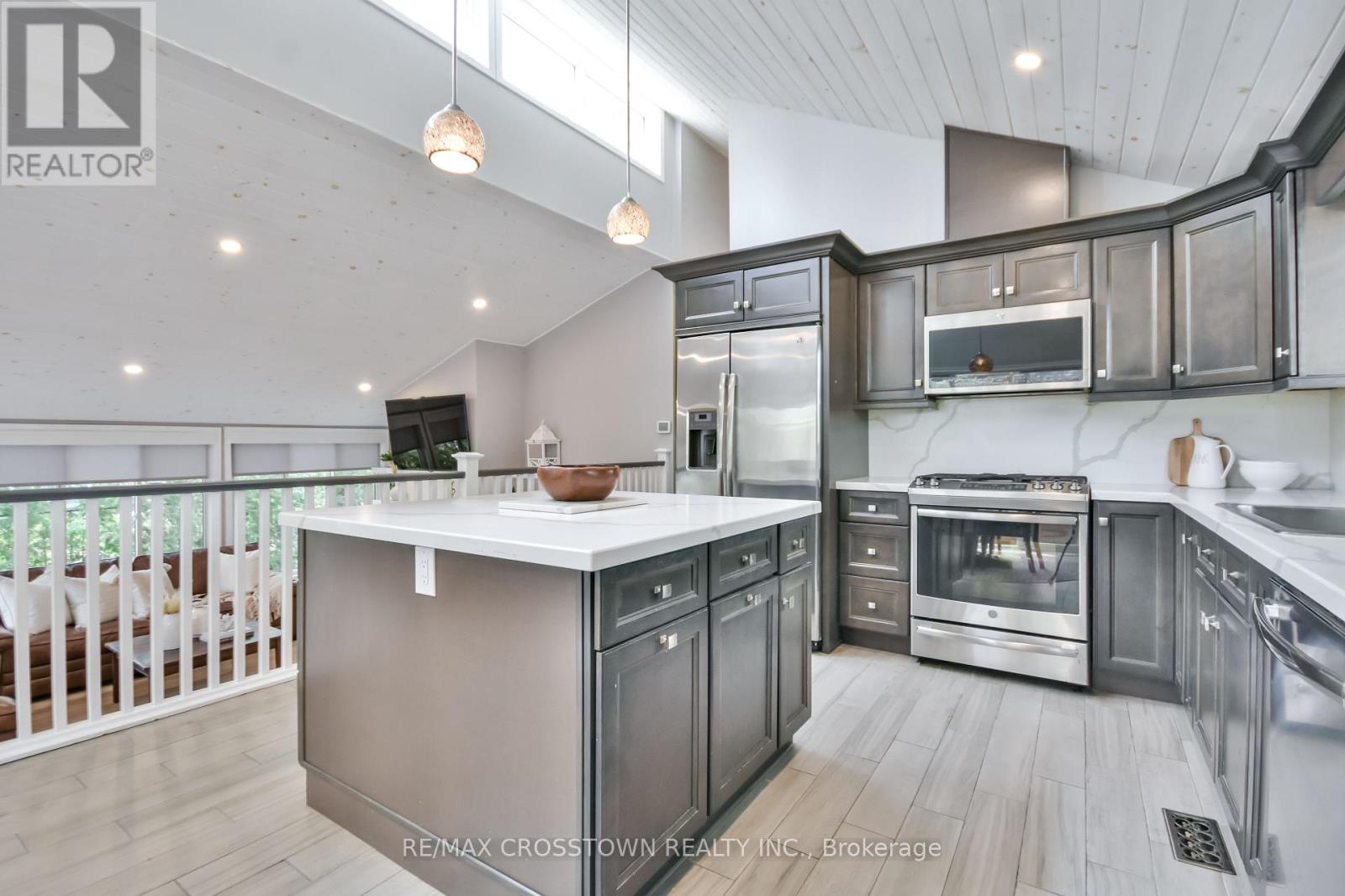 799 Mosley Street, Wasaga Beach, Ontario  L9Z 2H5 - Photo 24 - S12154669