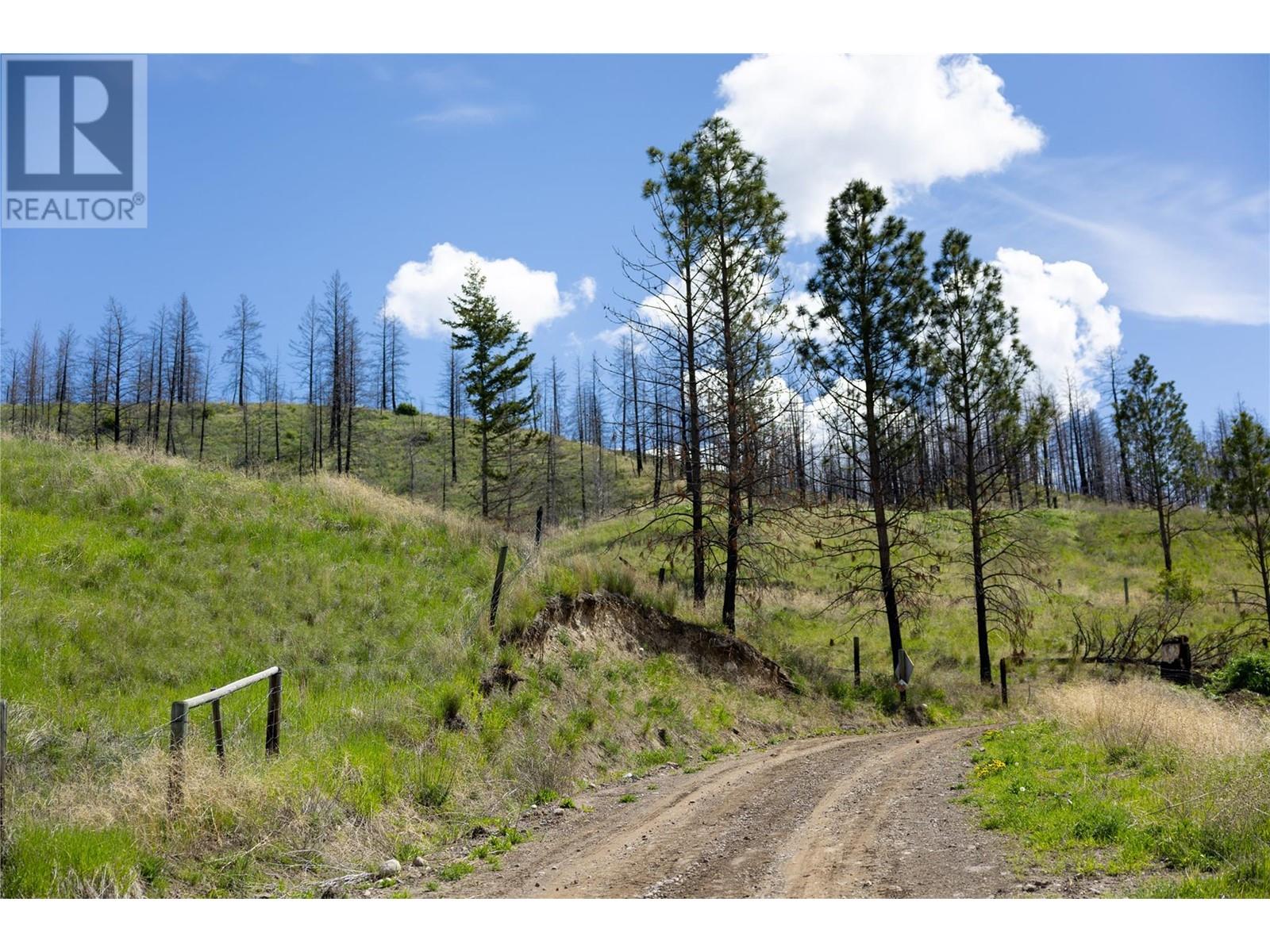 3919 Highway 97, Monte Lake, British Columbia  V0E 2N0 - Photo 42 - 10348590